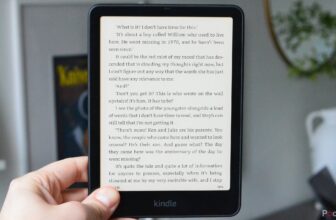 The like-new Kindle Paperwhite Signature Version simply dropped to its finest value ever